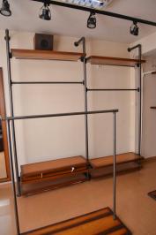 Се продава елегантен ентериер за бутик